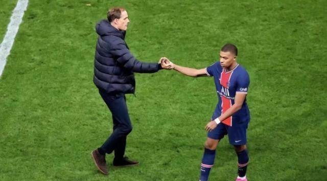 1699919015171062915.jpg tucao.jpg