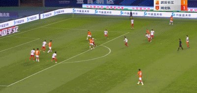 1654625278398077396.gif 福布斯绝杀.gif